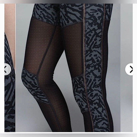 Lululemon Hot to Trot leggings - Picture 3 of 5